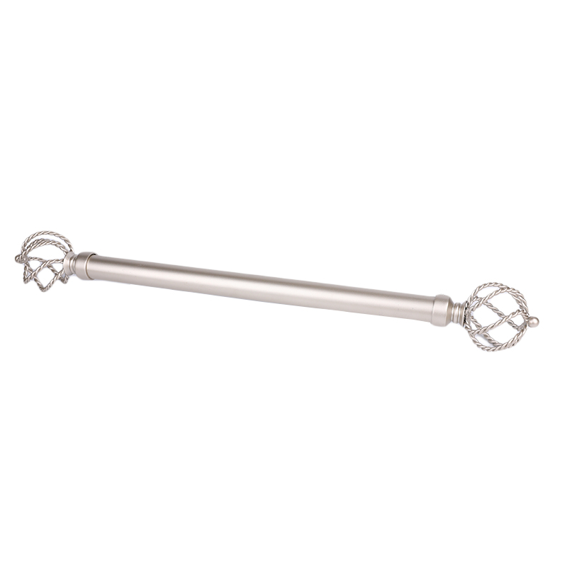 Twisted head type iron curtain rod